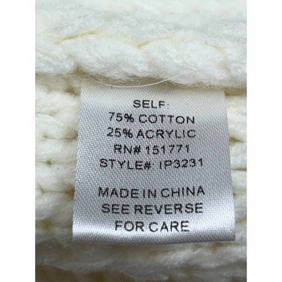 Macaron S‎ Distressed Chunky Cable Knit Sweater - Picture 6 of 7